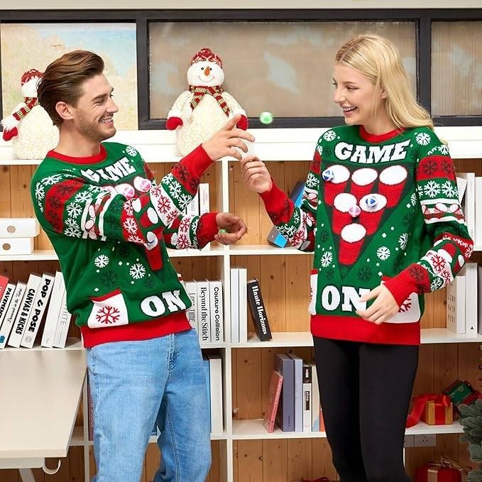 MSRP $39 Giggling Getup Women Men Size L Ugly Christmas Sweater with LED Light