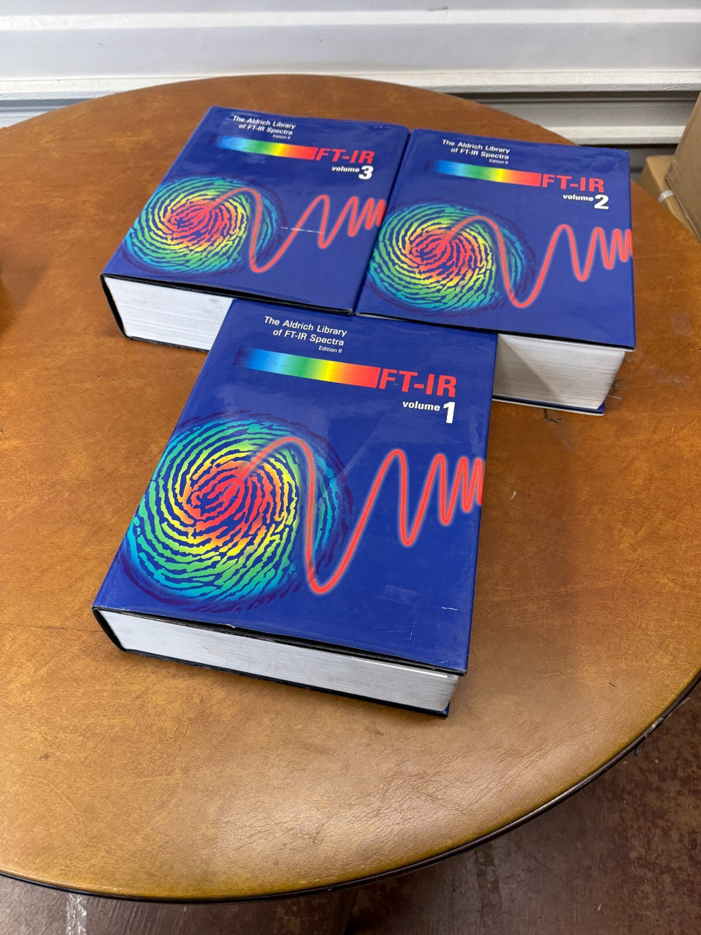 The Aldrich Library of FT-IR Spectra Vol. 1,2 & 3 (Set of 3), Edition II, 1997