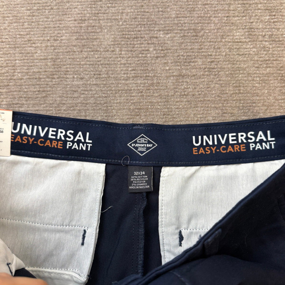 MSRP $48 St. John's Bay Mens 32x34 Signature Navy Classic Fit Flat Front Pants