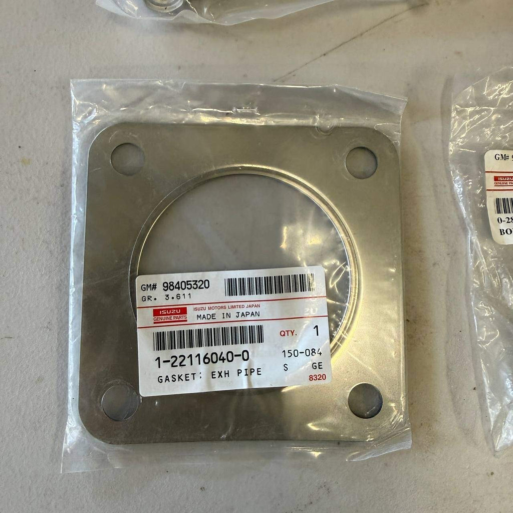 Genuine Isuzu GM Brackets Gaskets Bolts Nuts Lot 97730778, 98405320, 94012252