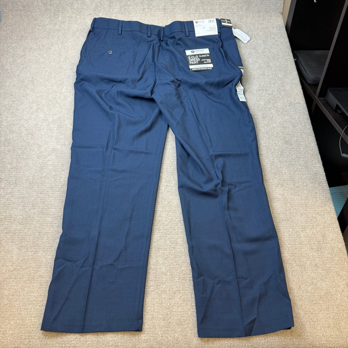 MSRP $70 Haggar HD00218 E-CLO Stria Men's 42x32 Blue Classic Fit Dress Pants