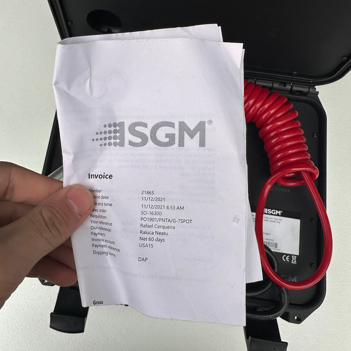 SGM Vacuum Test Kit 83061136-F for SGM IP-Rated Series Fixtures, Hard Case