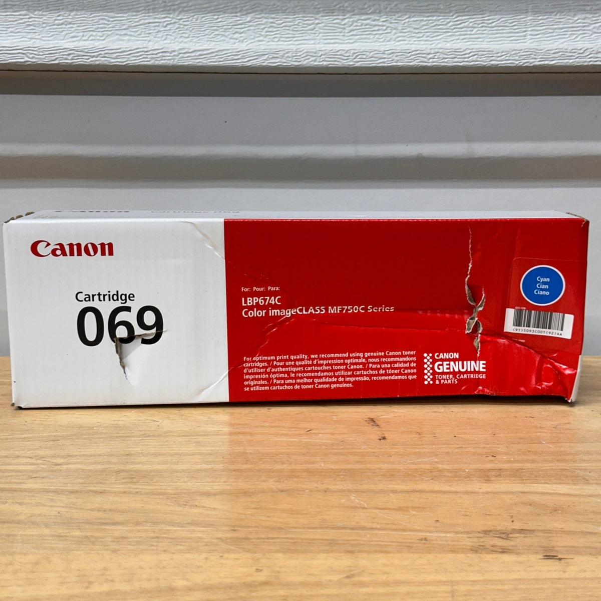 Canon 069 5093C001 Cyan Toner Cartridge LBP674C MF750C Series DAMAGED BOX