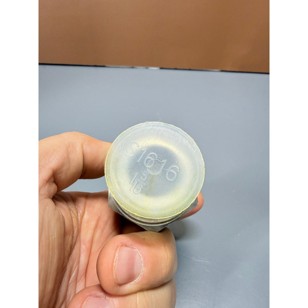 Titan 6400-20-16 Hydraulic Adapter 1-1/4" JIC  x 1" ORB Male (1-5/8-12 x 1-5/16