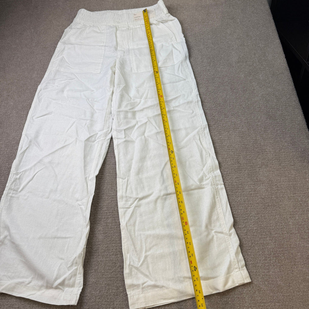 MSRP $48 St. John's Bay Womens S Short White Wide Leg High Rise Pull-On Pants