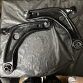 Front Lower Control Arms Ball Joint K620572 K620573 W/ SCRATCHES for Toyota Y