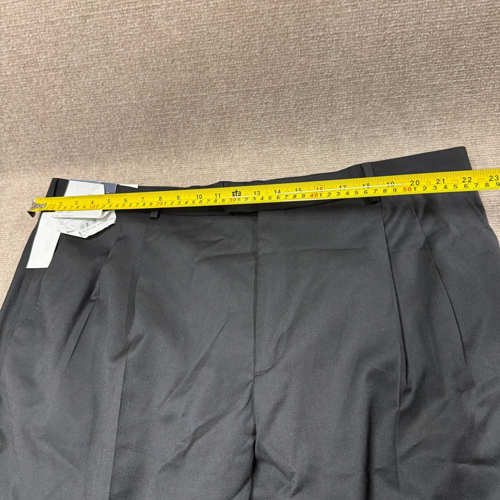MSRP $110 Stafford Coolmax Mens 44x30 Black Suit Pants Classic Fit Pleated Front