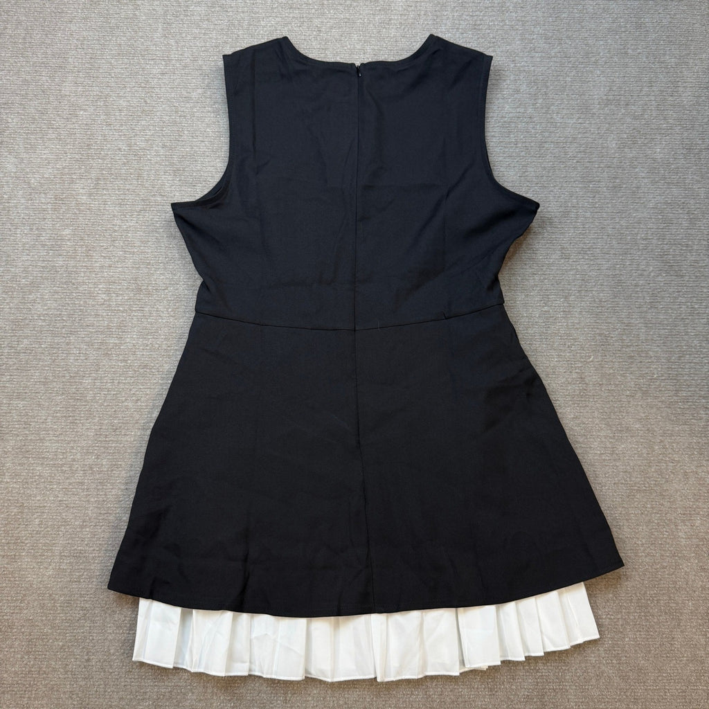 MSRP $38 Suillty Women's M Elegant Splicing Pleated Mini Dress Fashion Round