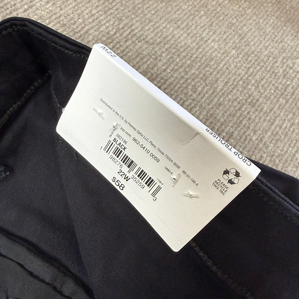 MSRP $58 Liz Claiborne Women's 22W Black Wide Leg Mid Rise Cropped Pants