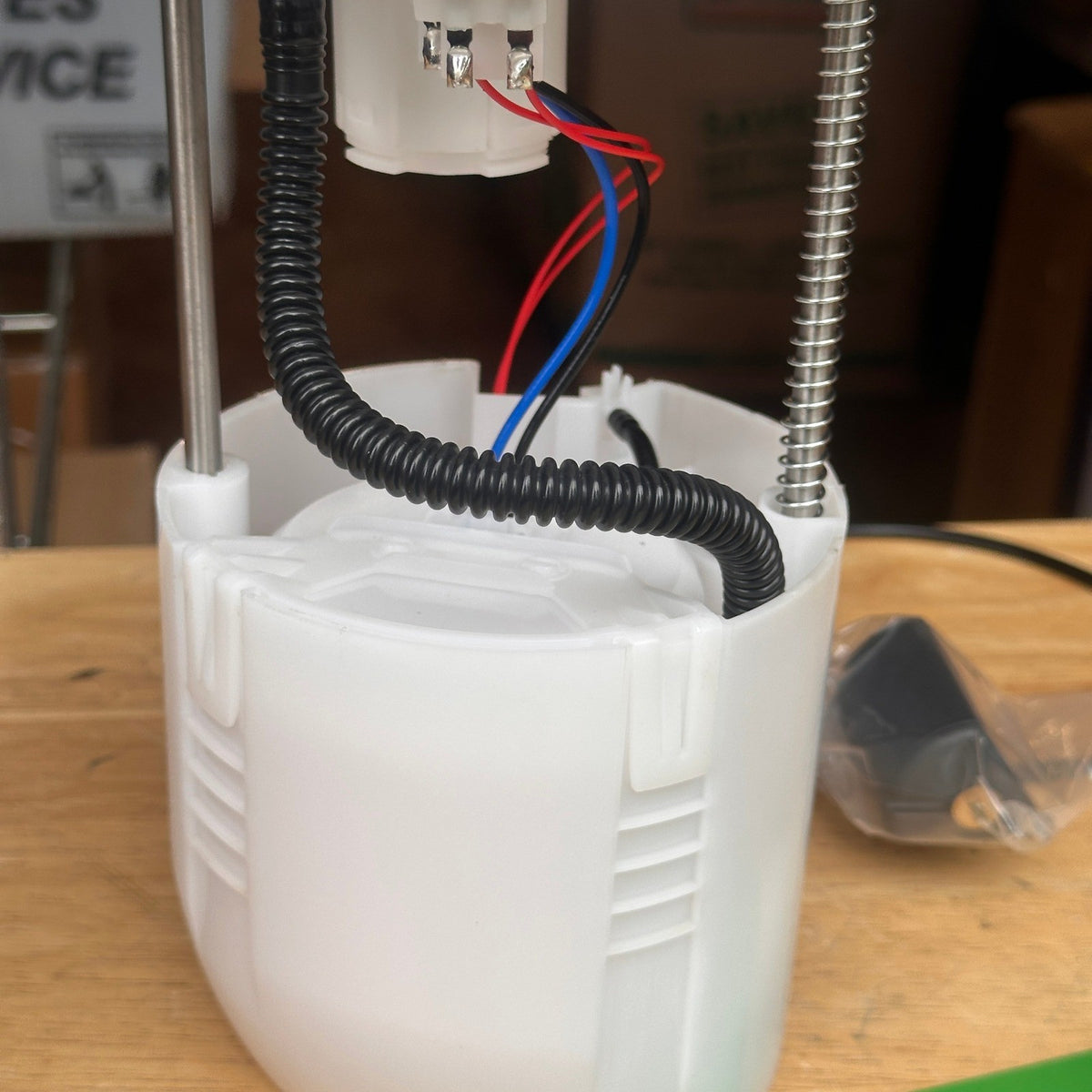 A ABIGAIL Fuel Pump A13781M Compatible with Pontiac Vibe 2009-2010 & Toyota