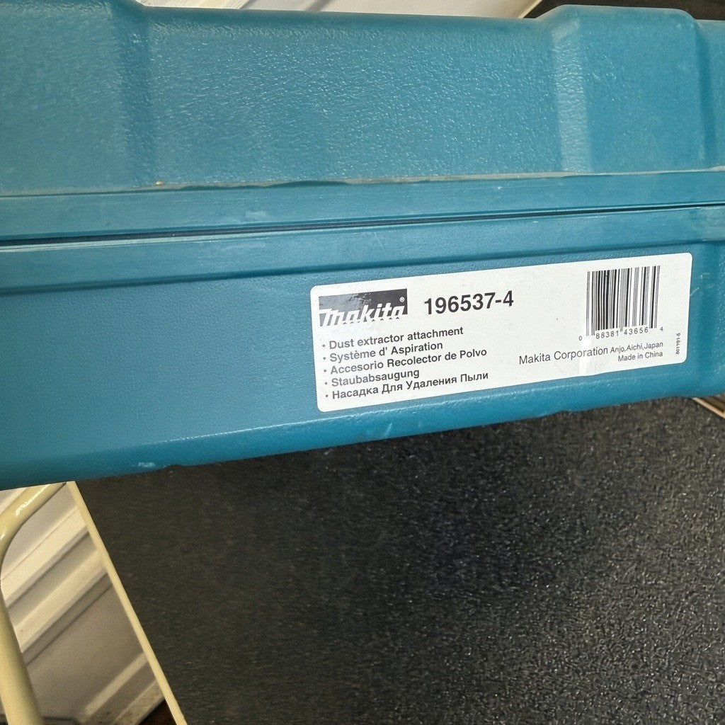 Makita 196537-4 Dust Extraction Attachment Kit, SDS‑MAX, Drilling and Demolition