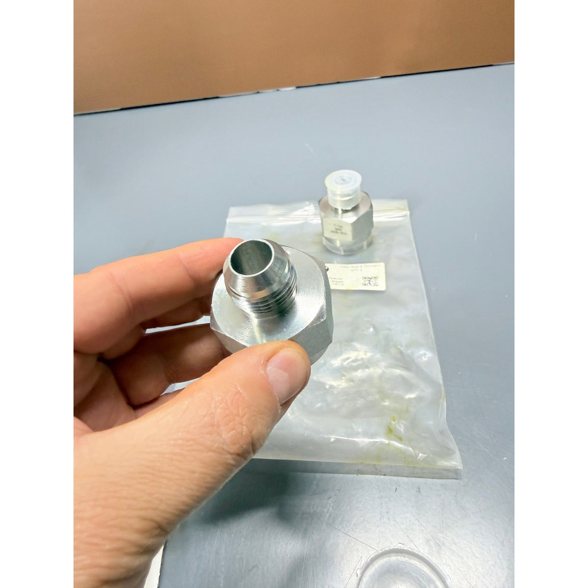 Set of 2 Titan 2406-16-10 Tube Expander-Reducer 1" JIC Female x 5/8" JIC Male