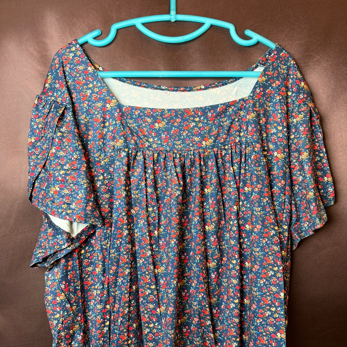 VISLILY Women's 4XL Petal Short Sleeve T-Shirt Square Neck Top Blouse Flowy Pl