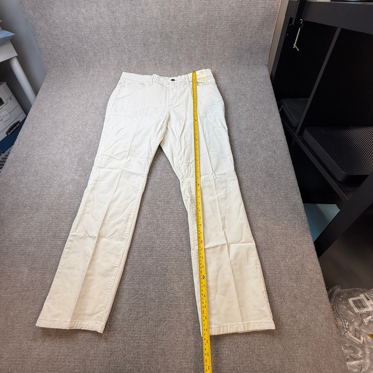 MSRP $44 St. John's Bay Womens 16 Birch Mid Rise Straight Corduroy Pants