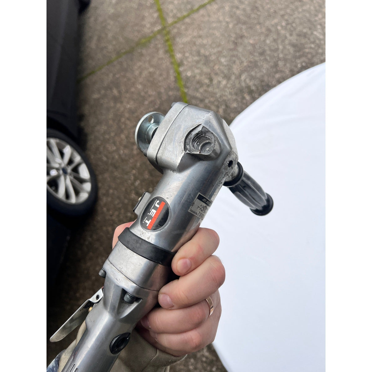 JET JSG-0470, 7" Angle Sander 4500 RPM 90 PSI with Defect Left Handle Socket