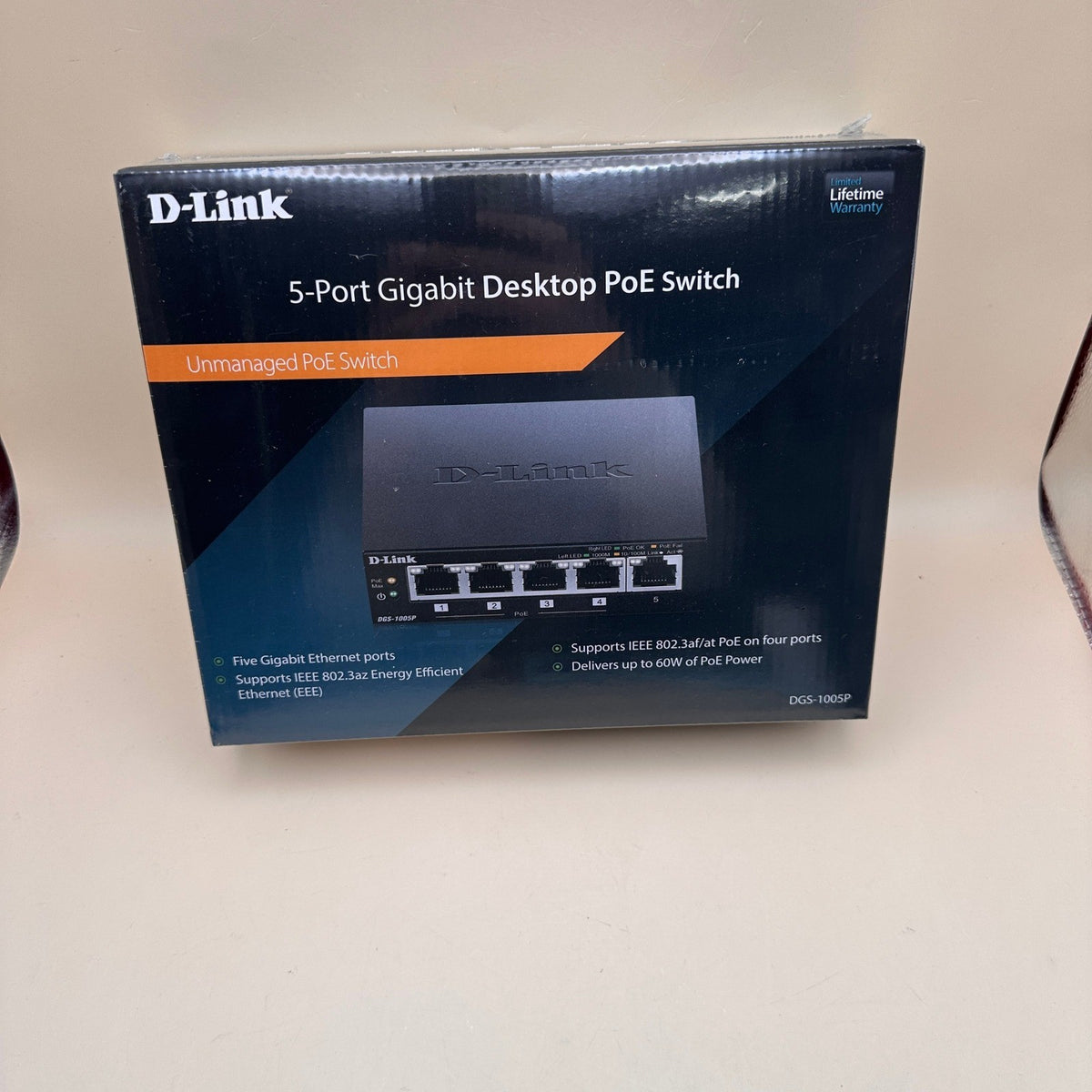 New Sealed D-Link DGS-1005P 5-Port Gigabit Desktop PoE Switch with 4 PoE Ports