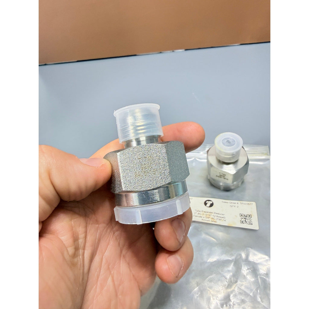 Set of 2 Titan 2406-16-10 Tube Expander-Reducer 1" JIC Female x 5/8" JIC Male