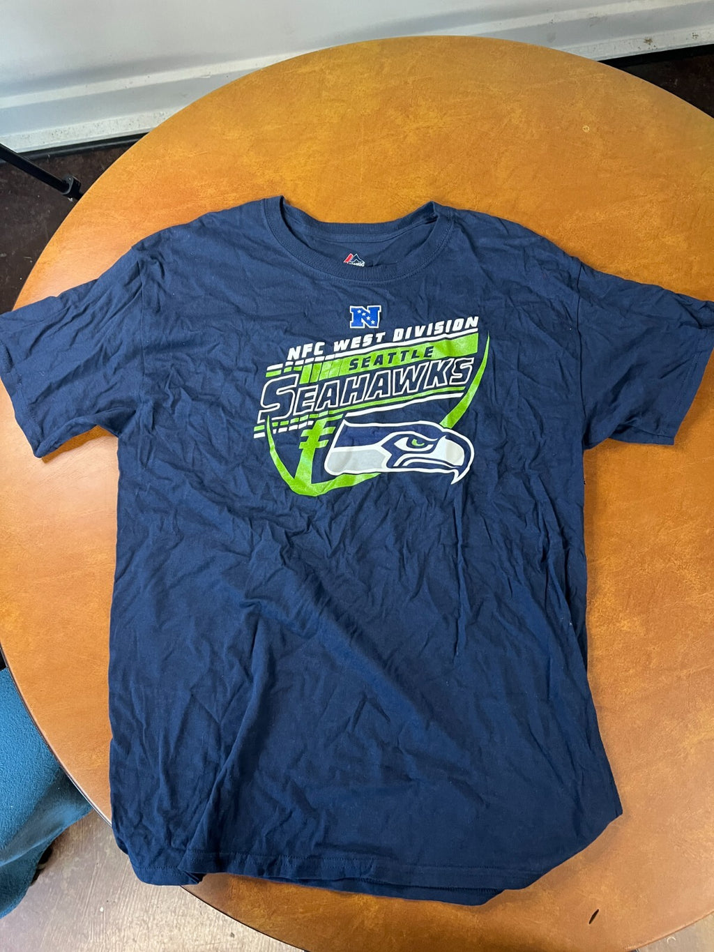 MAJESTIC Men's NFL Seattle Seahawks 2018 Schedule T-Shirt Size L #216