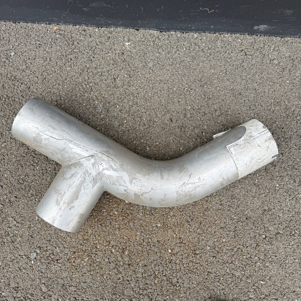 Mack 4ME579M 5" Exhaust Y Pipe Splitter Tee Section Only