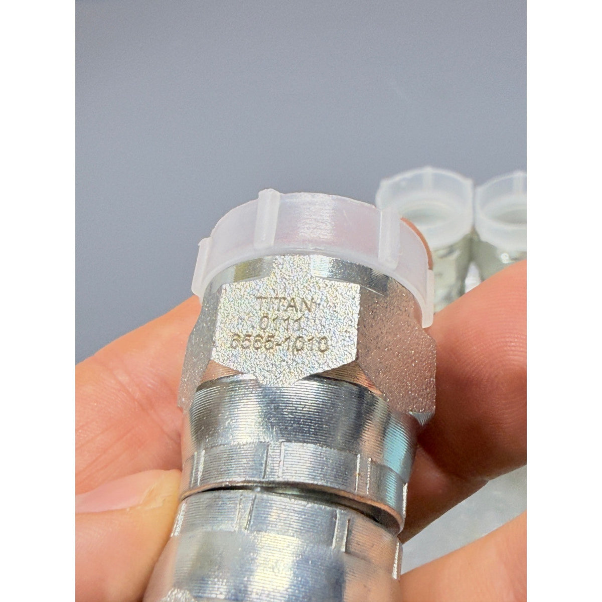 Set of 3 Titan 6565-10-10 5/8" JIC Female Swivel Union Hydraulic Fitting (7/8
