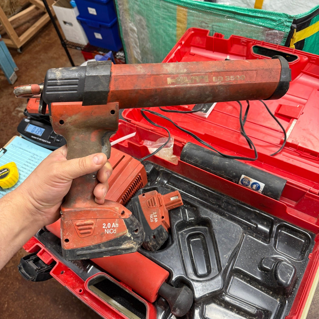 Hilti ED3500 Cordless Adhesive Epoxy Dispenser Set w/ 2 Batteries, Charger, Hard
