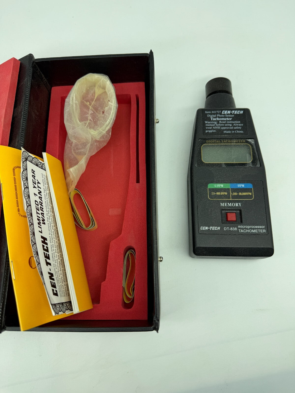 Cen Tech Digital Photo Sensor Tachometer 41727 / DT-838 w/ case