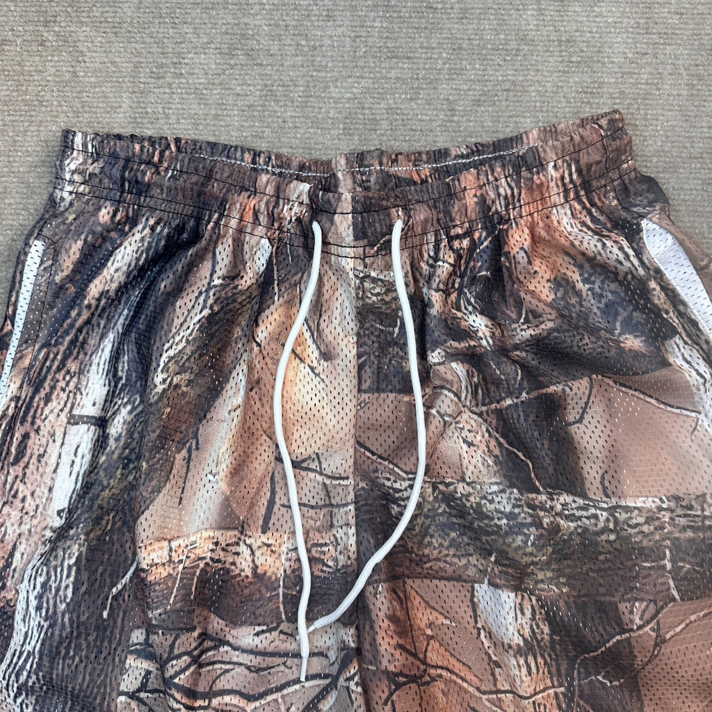 Men's Sz M-L Camo Mesh Graphic Print Athletic Shorts with Pockets Elastic Waist