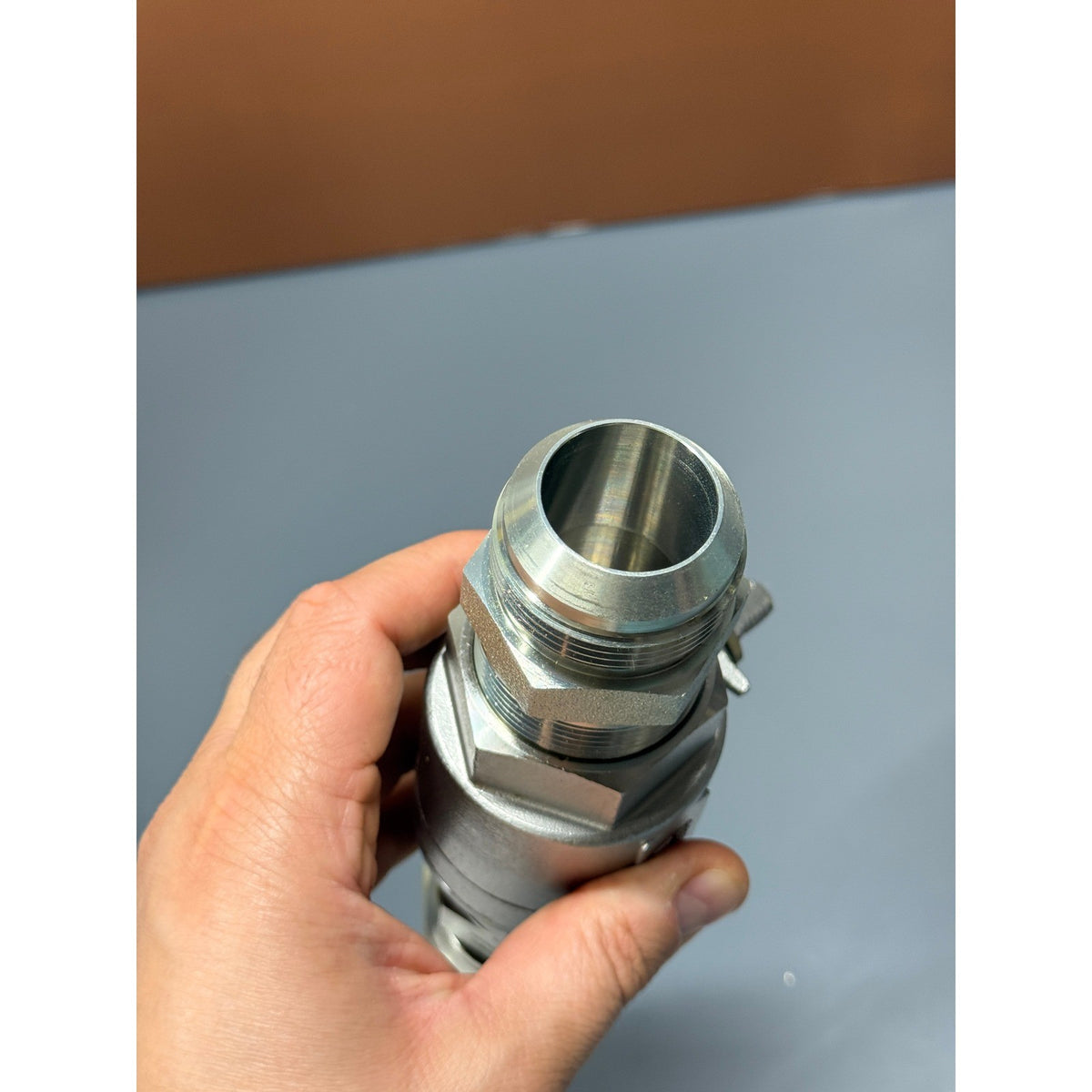 1-1/4" Stainless Steel Ball Valve CF8M 1000 WOG w/ Adapter Fittings NO HANDLE