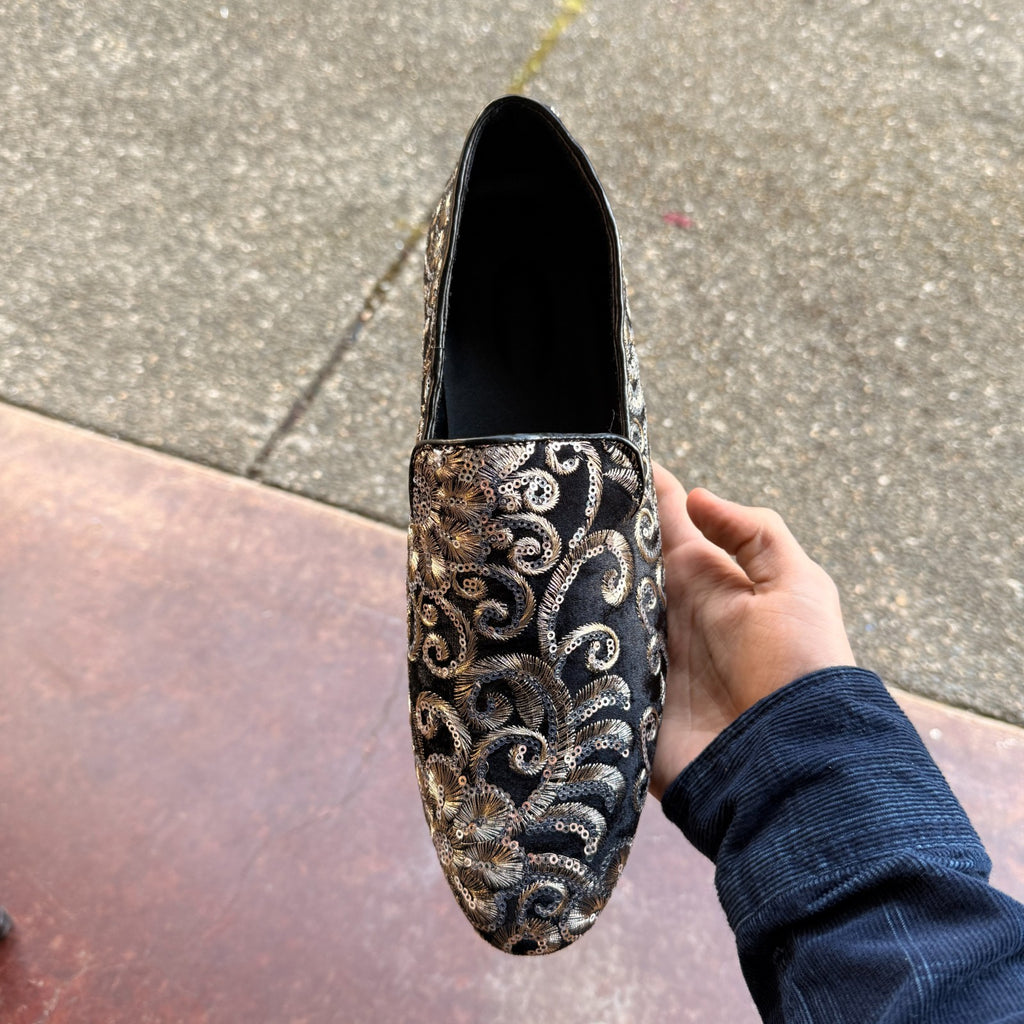 Santimon Men's US 9.5, 12 Black Velvet Gold Stitching Sequins Loafers Shoes