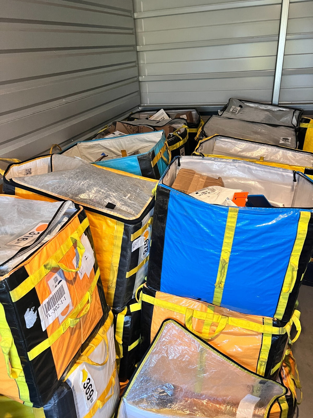 Amazon Liquidation Wholesale Overstock Returns Merchandise 13-15 Mixed Items Res