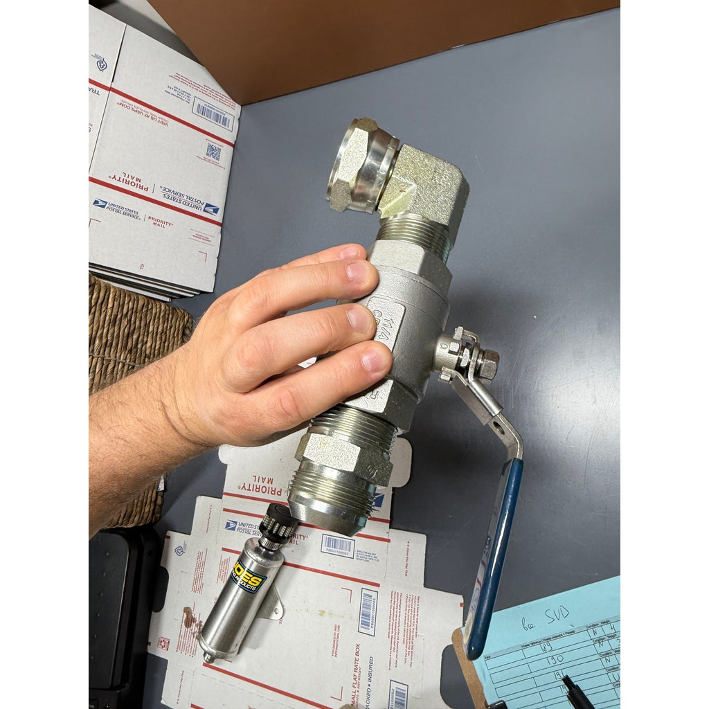 1-1/4" CF8M Stainless Ball Valve 1000WOG Assembly w/ Elbow & Adapter Fittings