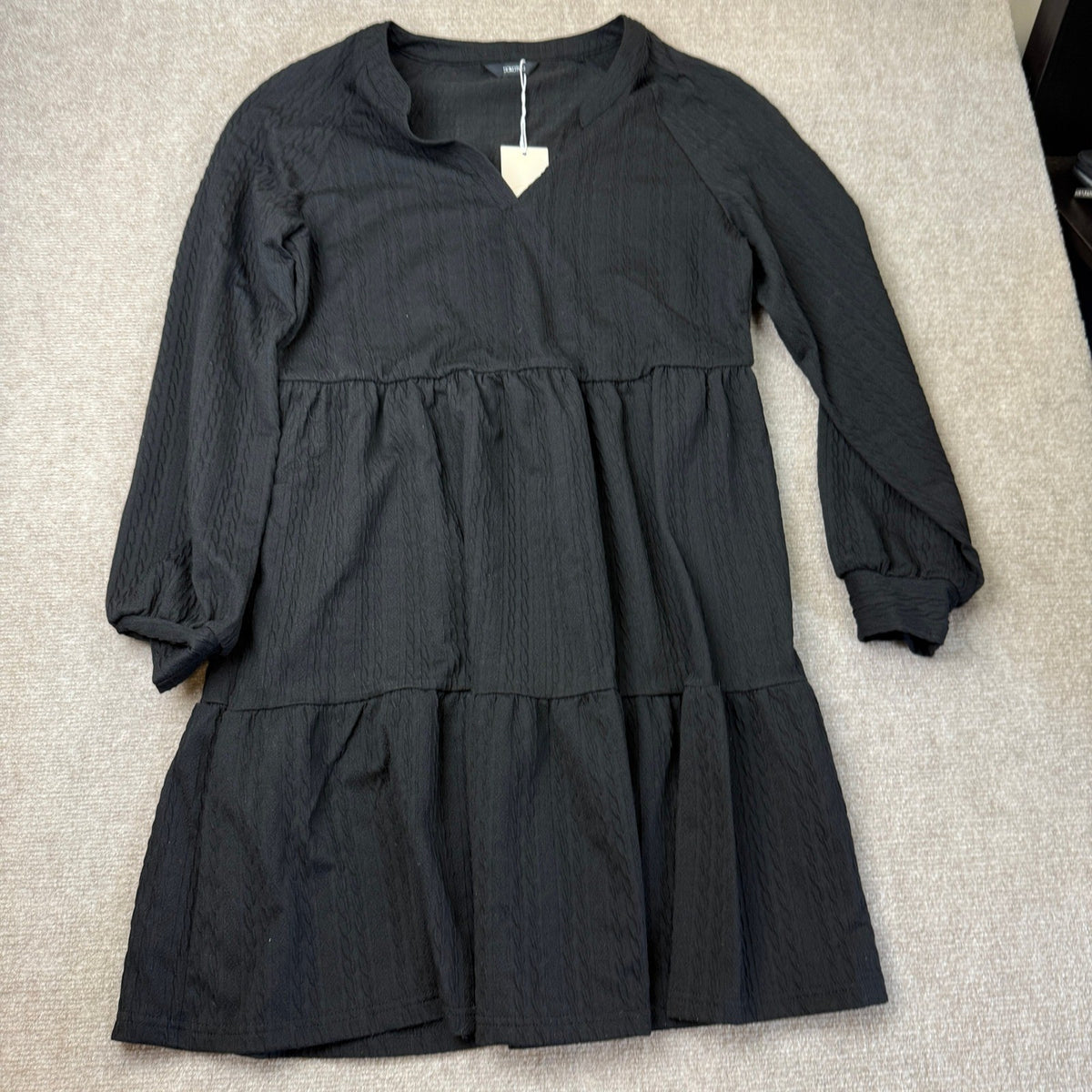MSRP $40 Dokotoo Womens L Black Long Sleeve V Neck Textured Babydoll Fall Dress