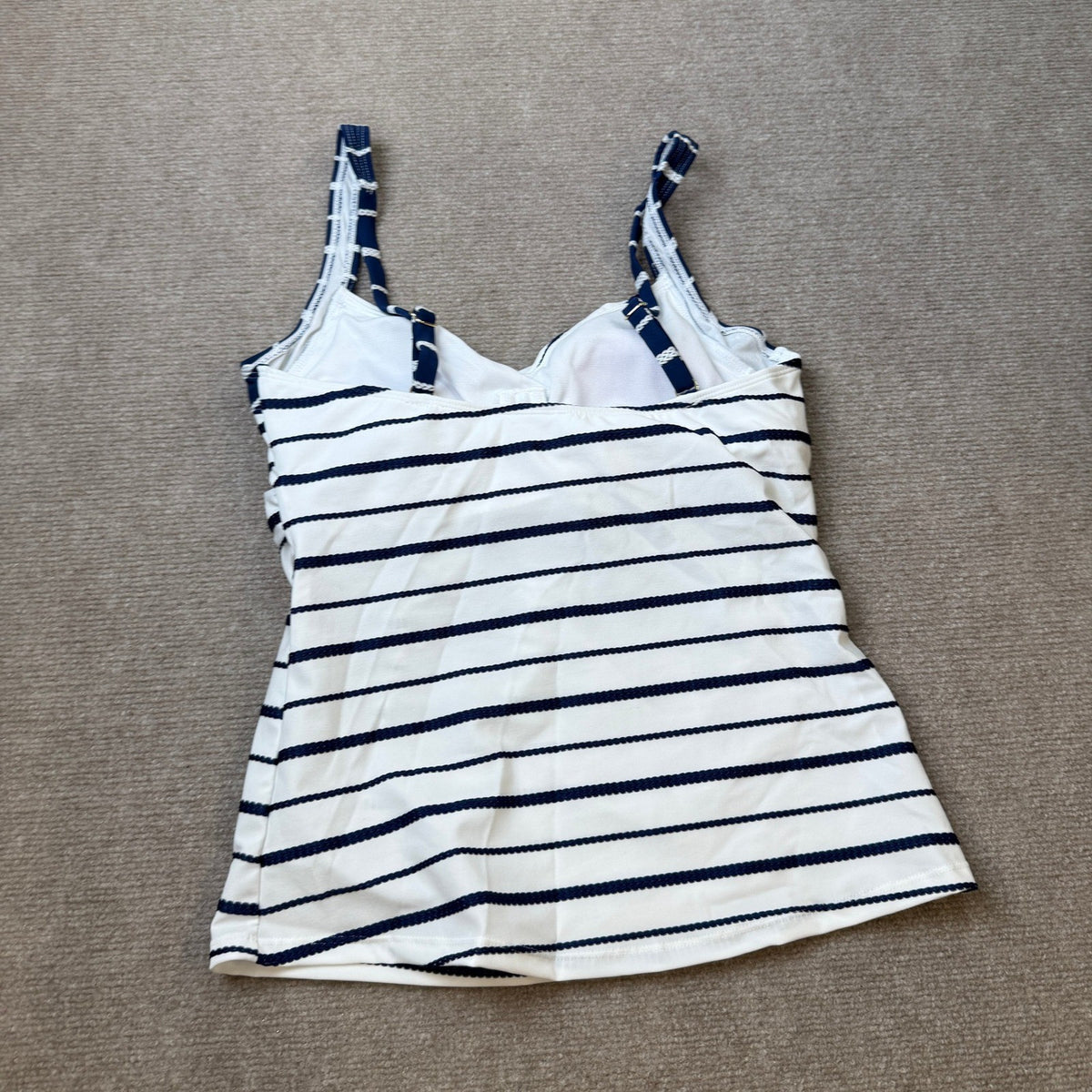 Liz Claiborne Womens 8 Blue White Striped Twist Front Tankini Top Swimsuit