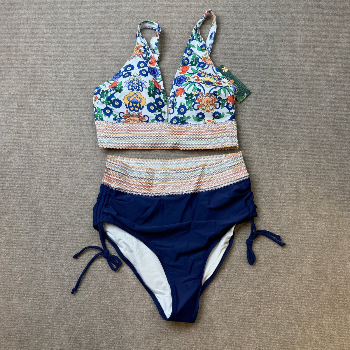 MSRP $41 Blooming Jelly Women's M Color Block High Waisted Tummy Control Bikini