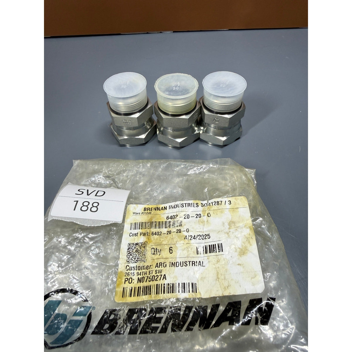Set of 3 Brennan 6402-20-20-O Straight Adapter 1-1/4" Male ORB x 1-1/4" Female