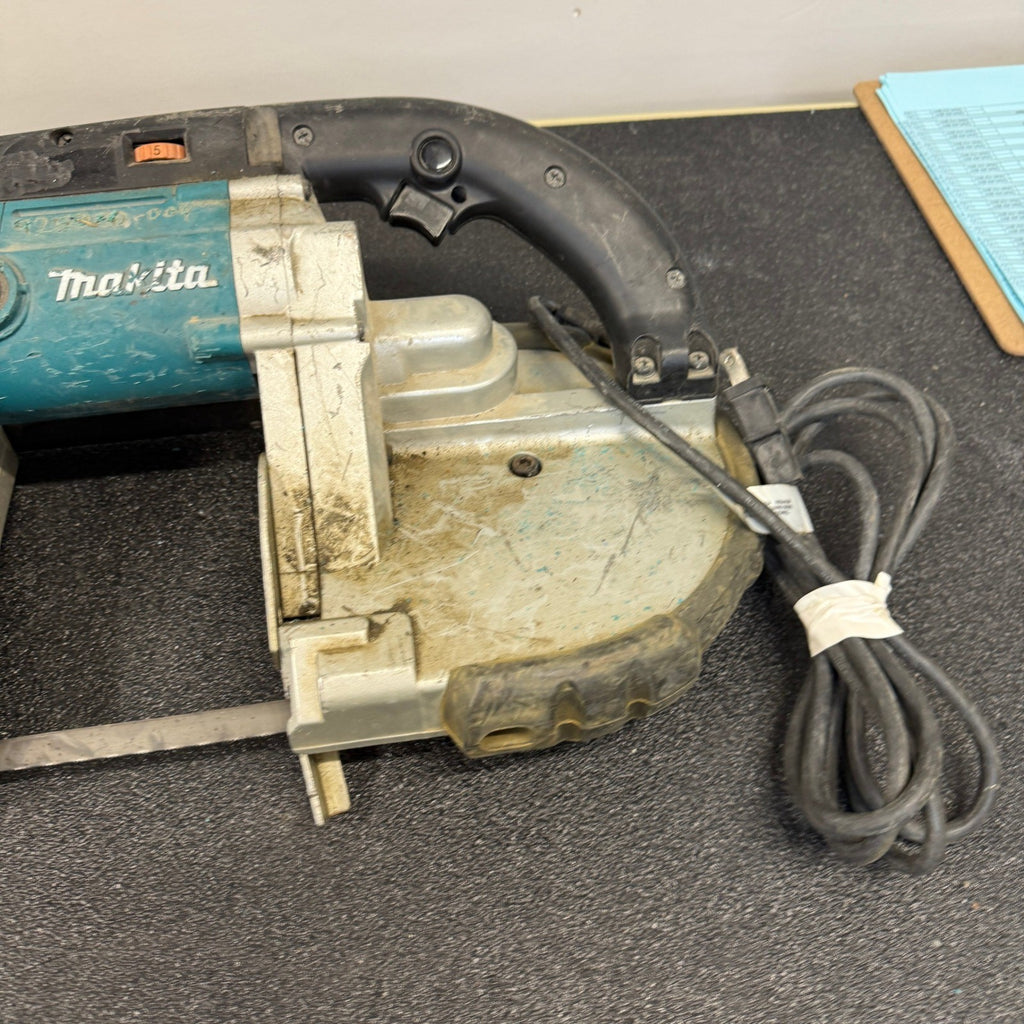 Makita 2107F Portable Band Saw 6.5Amp Corded 120v