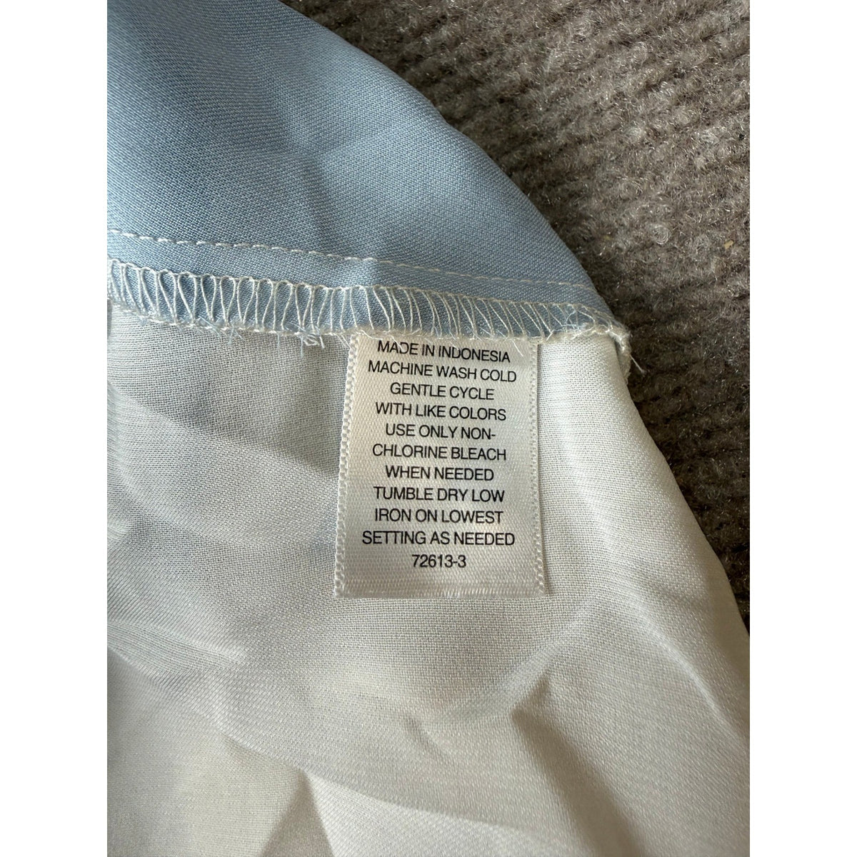 MSRP $48 Worthington Womens L Petite Polar Bear Blue Satin Blouse Boat Neck El