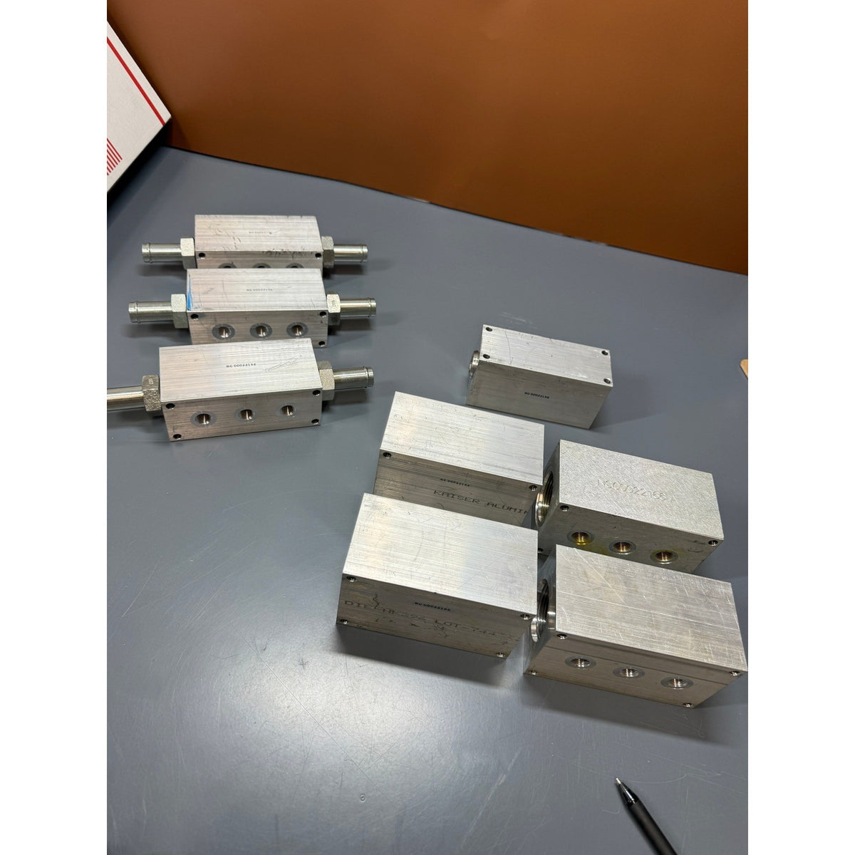 Set of 8 Aluminum Hydraulic / Pneumatic Distribution Manifold Blocks