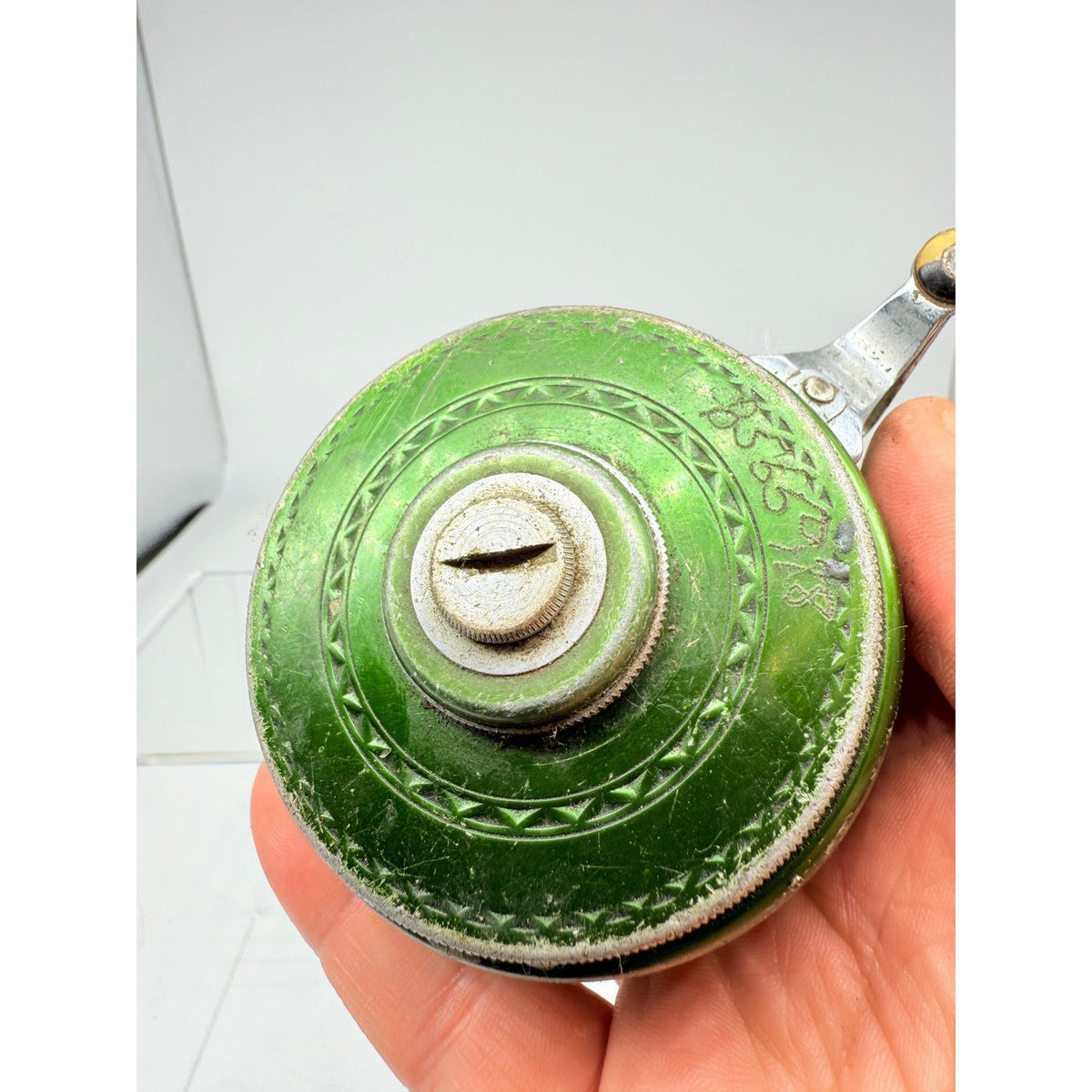 Vtg Shakespeare Silent Tru-Art #1835 GD Green Automatic Fly Fishing Reel USA