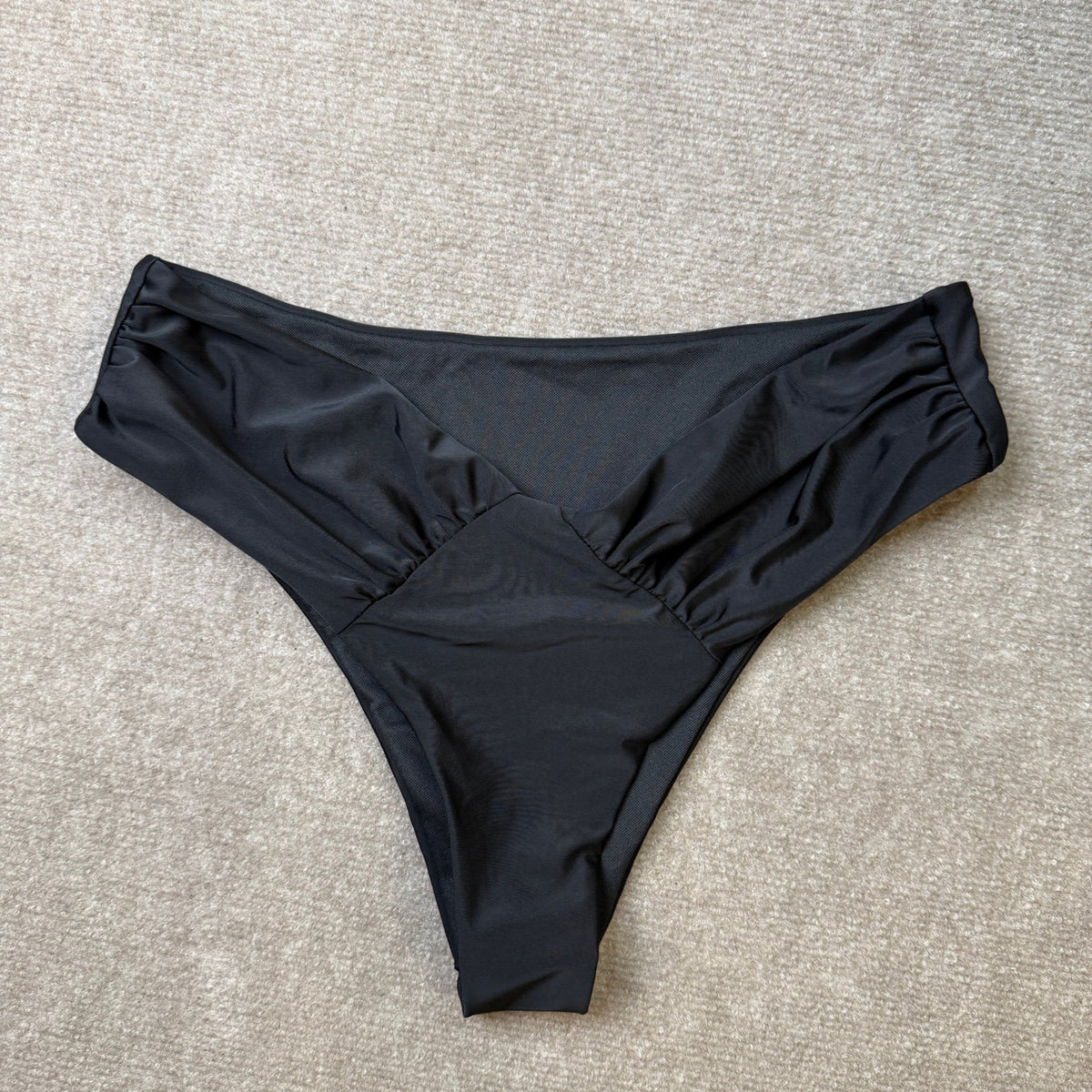 MSRP $33 GORGLITTER Women's L Cheeky High Waisted Ruched Thong Bikini