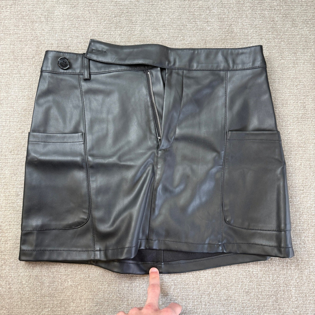 MSRP $29 Fahsyee Women's M Faux Leather Mini Skirt Black High Waisted Stretchy