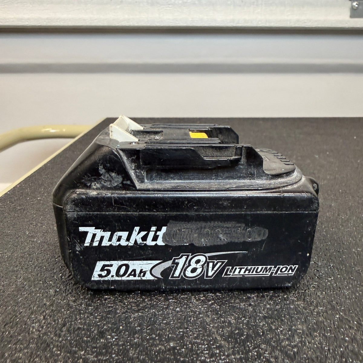 Makita BL1850B Rechargeable 18V Lithium‑Ion Battery 5.0Ah