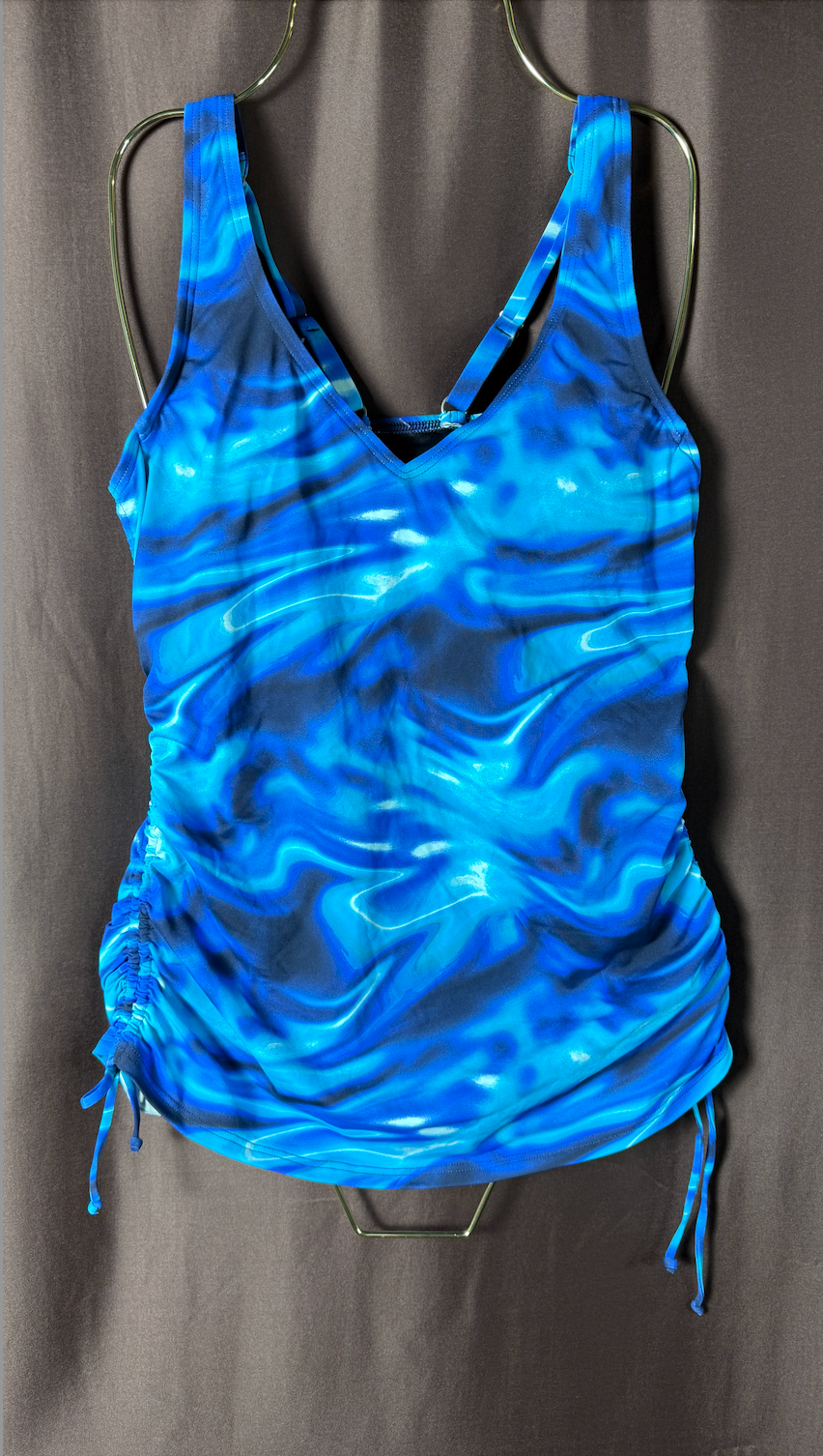 Lands' End Women's 4R, 2-4L Adjustable Underwire Tankini Swimsuit Top Chlorine