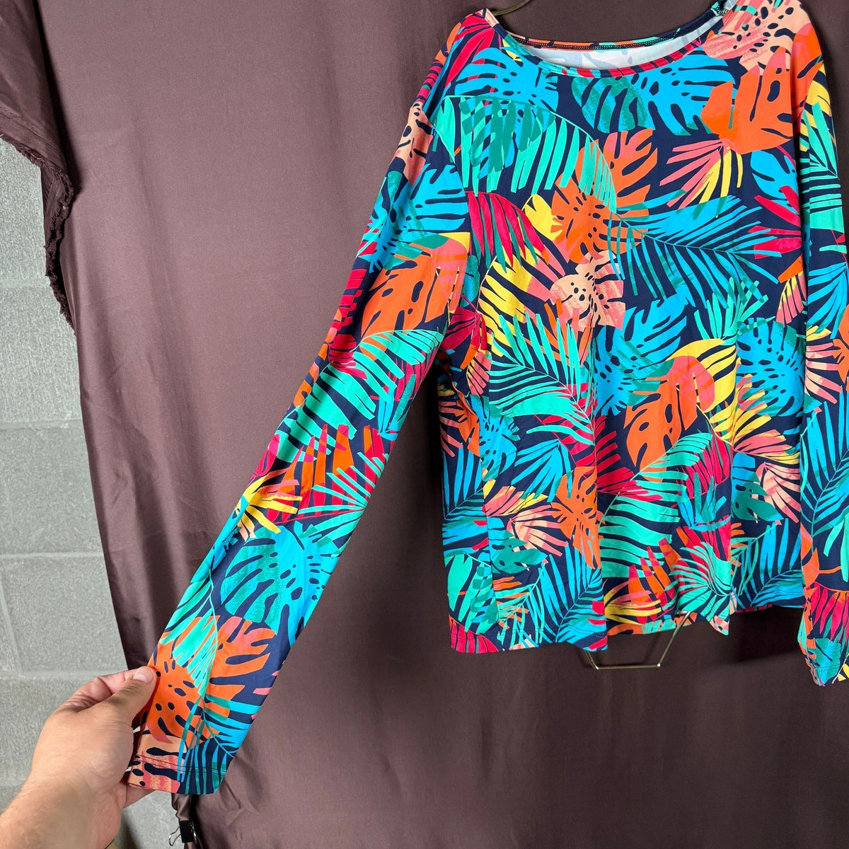 Lands' End Women's M LONG Floral Long Sleeve Crew Neck Rash Guard Swim Shirt
