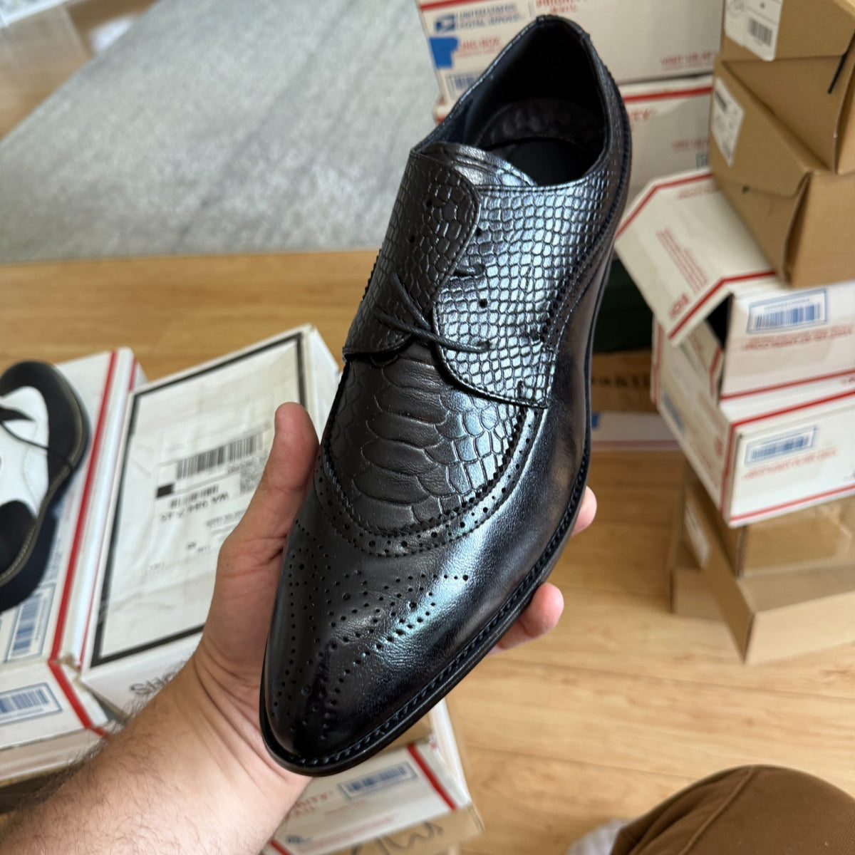 Santimon Men's US 9-12.5 Snake-Embossed Wingtip Brogue Dress Oxford Shoes Black
