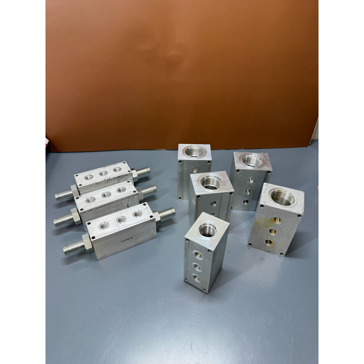 Set of 8 Aluminum Hydraulic / Pneumatic Distribution Manifold Blocks