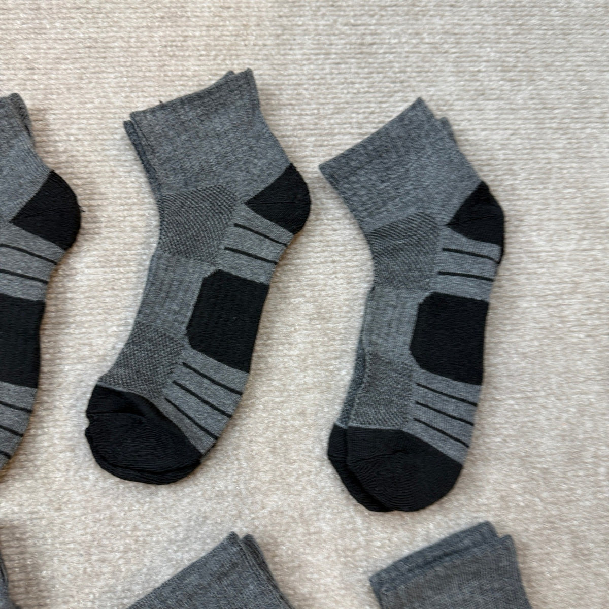 MSRP $18 Comfoex 12 Pairs Boys Socks Kids Cushioned Sport Short Quarter