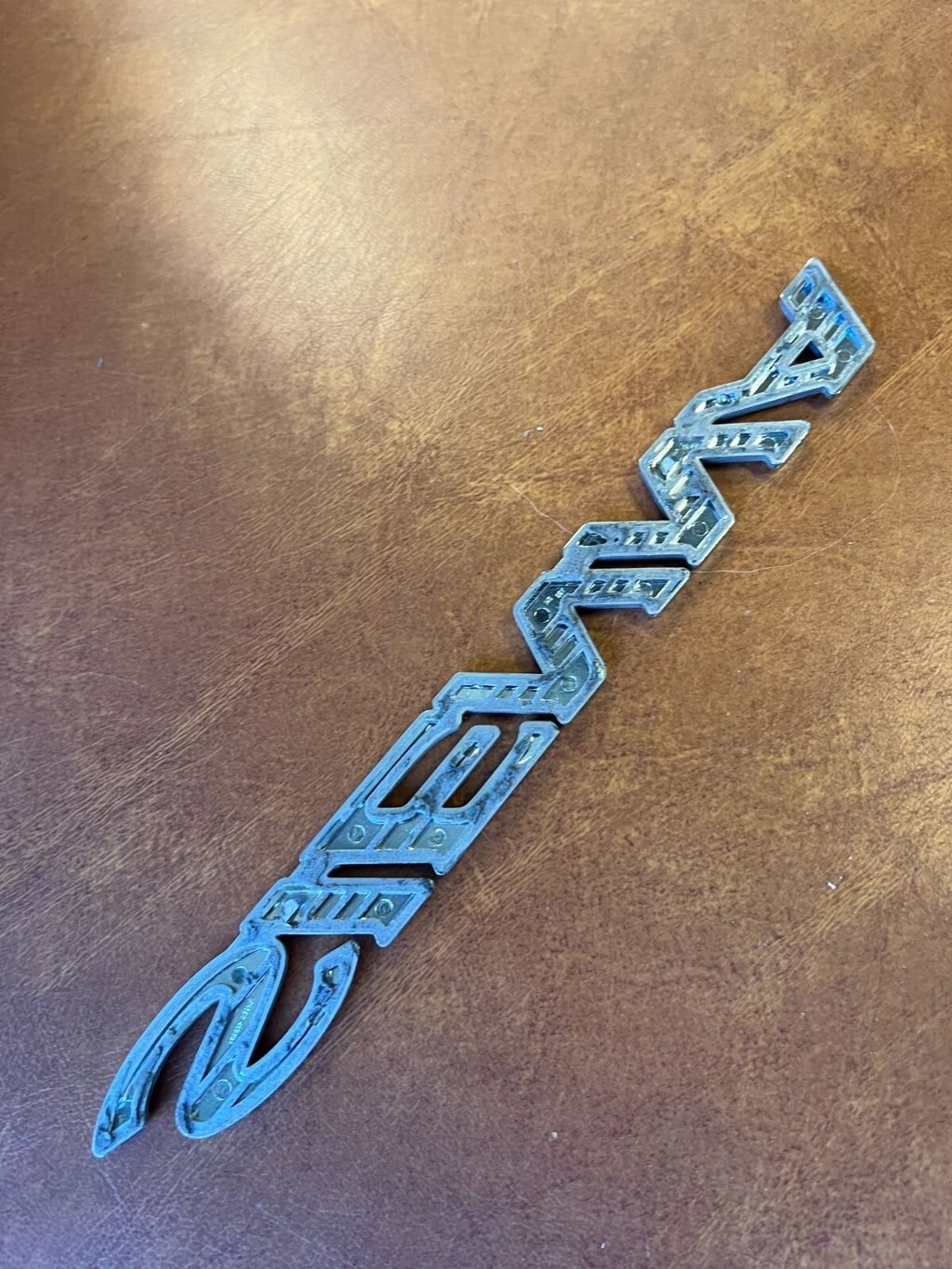 OEM 2006 - 2010 Toyota Sienna Rear Liftgate Nameplate Emblem 75442-08020