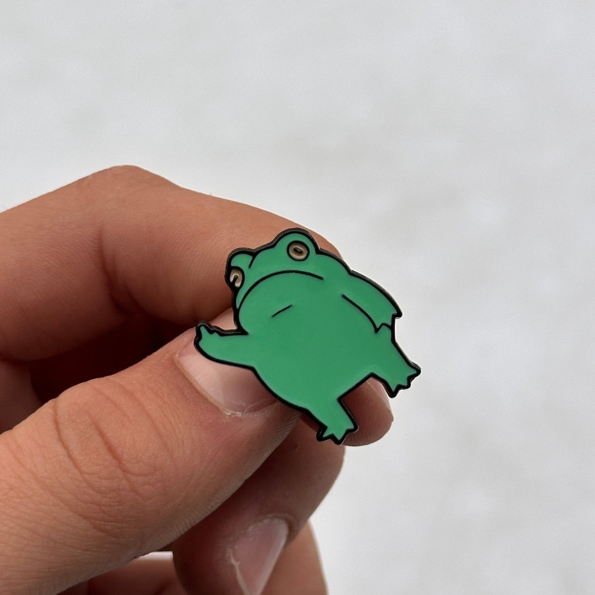 Lot of 50 Middle Finger Frog Funny Enamel Pins Cute Animal Badge for Bags