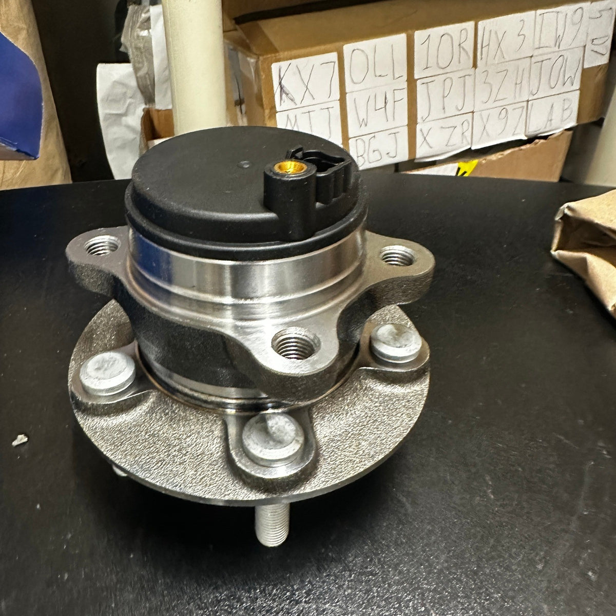 SKF BR930874 Wheel Bearing and Hub Assembly for 2013-2020 Ford Fusion 2013-2016